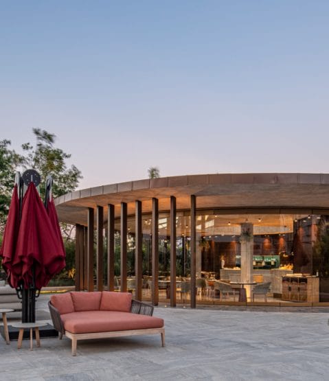Ritz Pool Bar